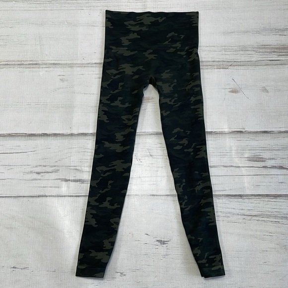 Spanx Leggings Women's S Small Green Camo Skinny Stretch Ankle - Picture 7 of 11